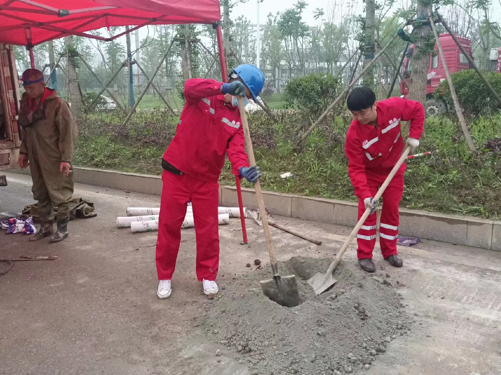 含山管道疏通哪家好】及时进行市政管道清淤